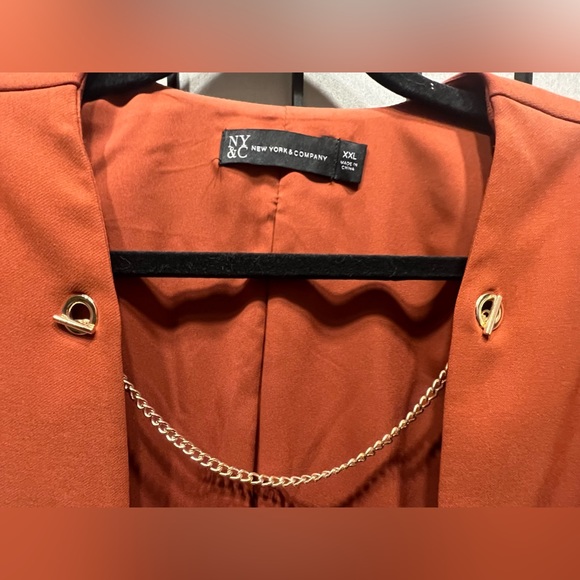 New York & Company Cropped Blazer - Size XXL - Picture 2 of 3